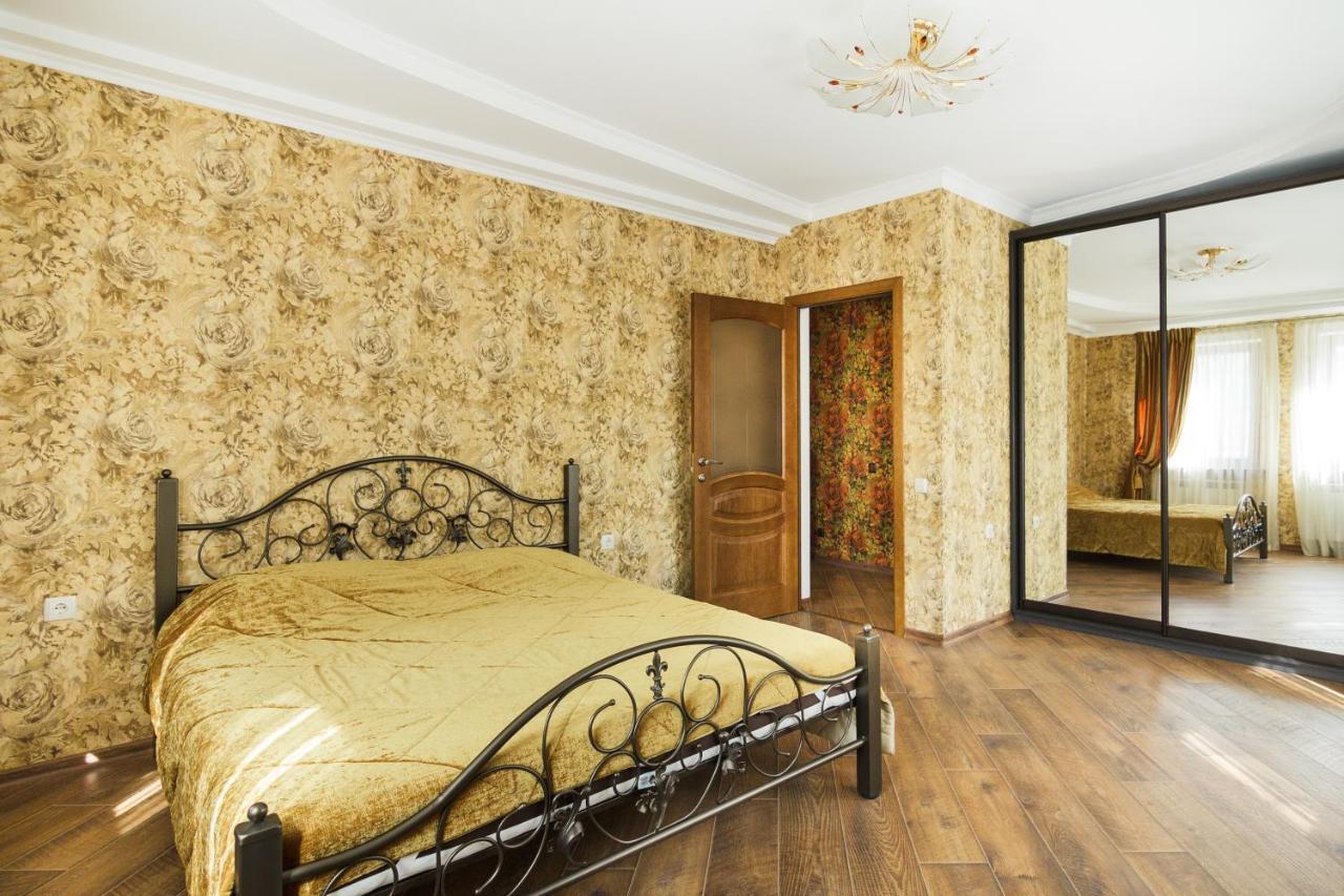 Deribasovskay Street Apartments Odesa Exterior photo